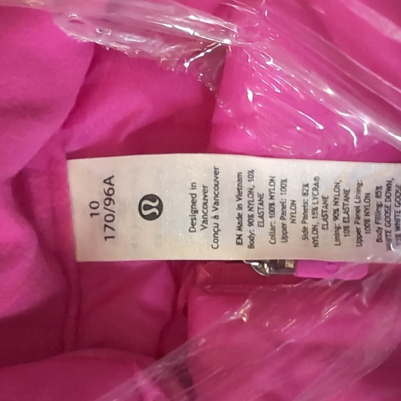 NWT lululemon Women's Down for It All Vest Size 10 - Picture 8 of 8